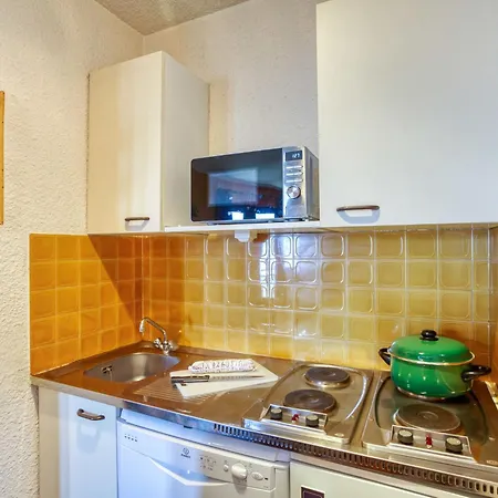 Ariane-3 By Interhome Le Corbier